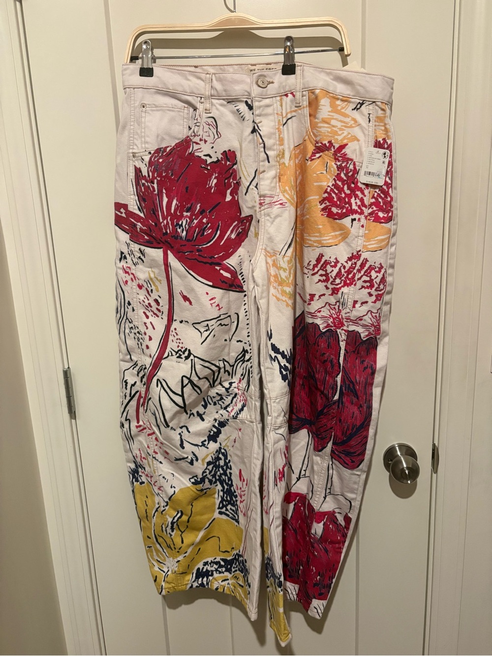 Free People We The Free Good Luck Printed Barrel Jeans 31 Sketched Out Combo NWT - Picture 4 of 8